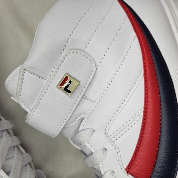 Fila Men's Everyday Sport Athletic Casual High-Top Vulc 13 MID Sneaker NWOT - Picture 8 of 12